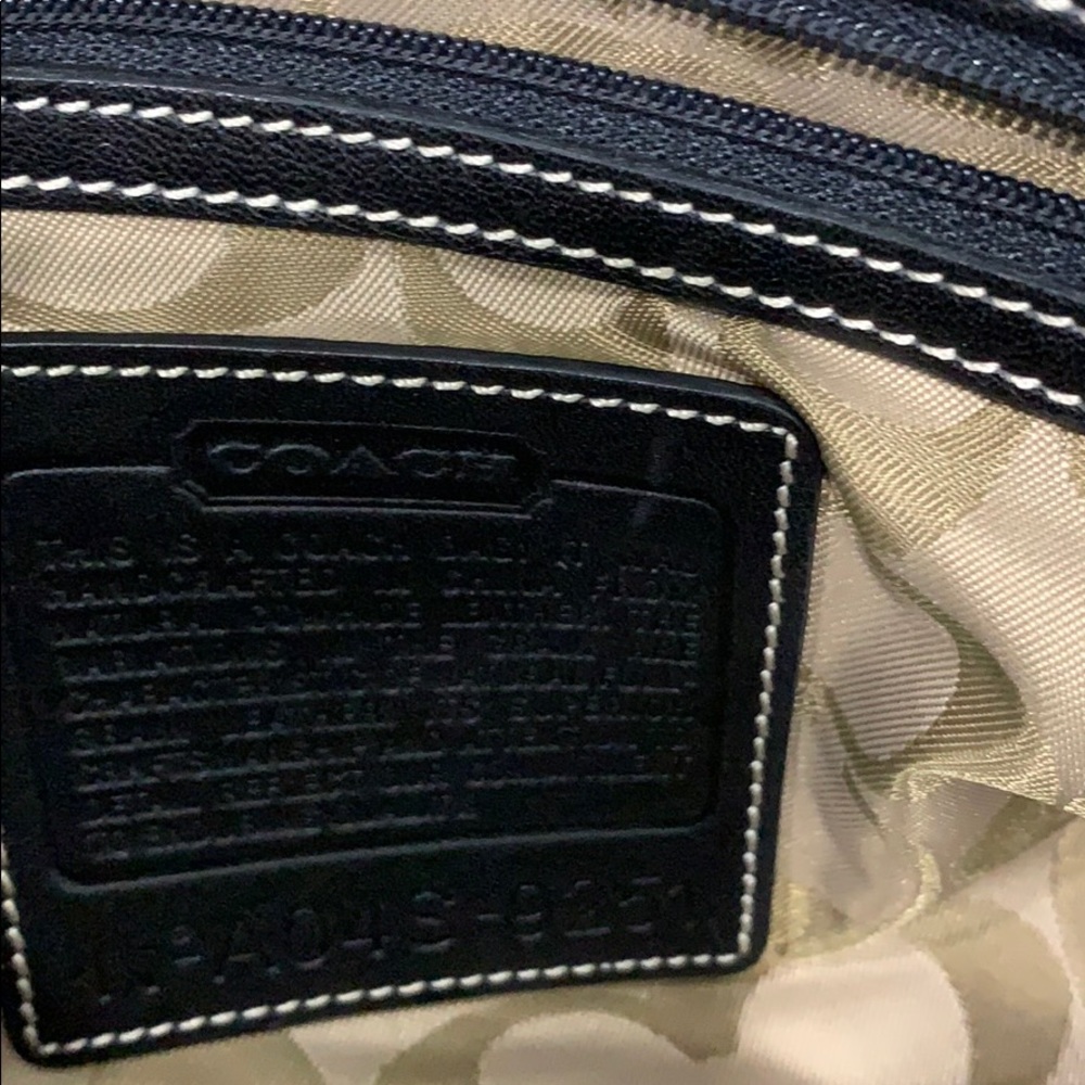 Authentic Coach bag - Picture 6 of 6